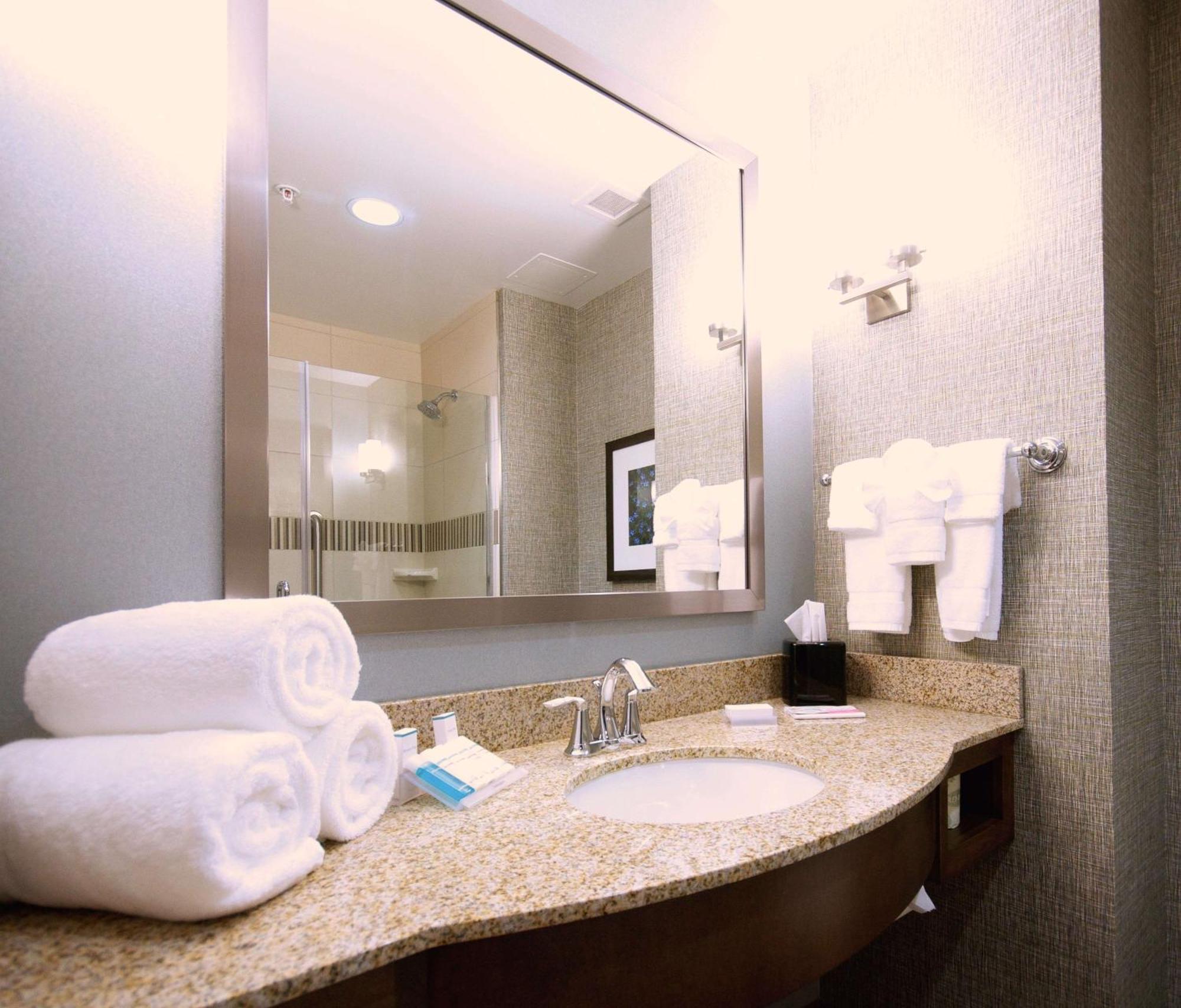 Hilton Garden Inn Hickory Dış mekan fotoğraf