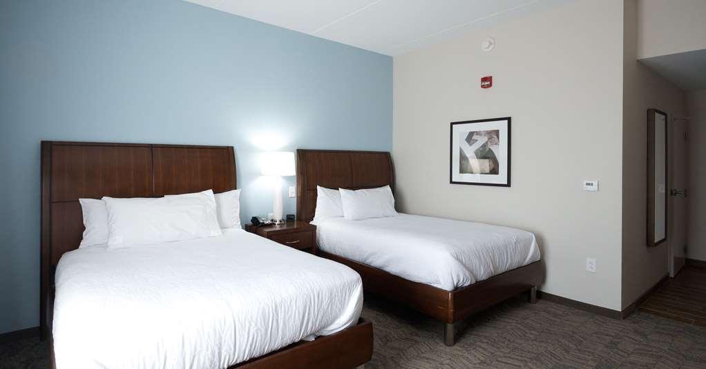 Hilton Garden Inn Hickory Oda fotoğraf
